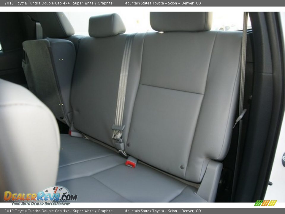 2013 Toyota Tundra Double Cab 4x4 Super White / Graphite Photo #7