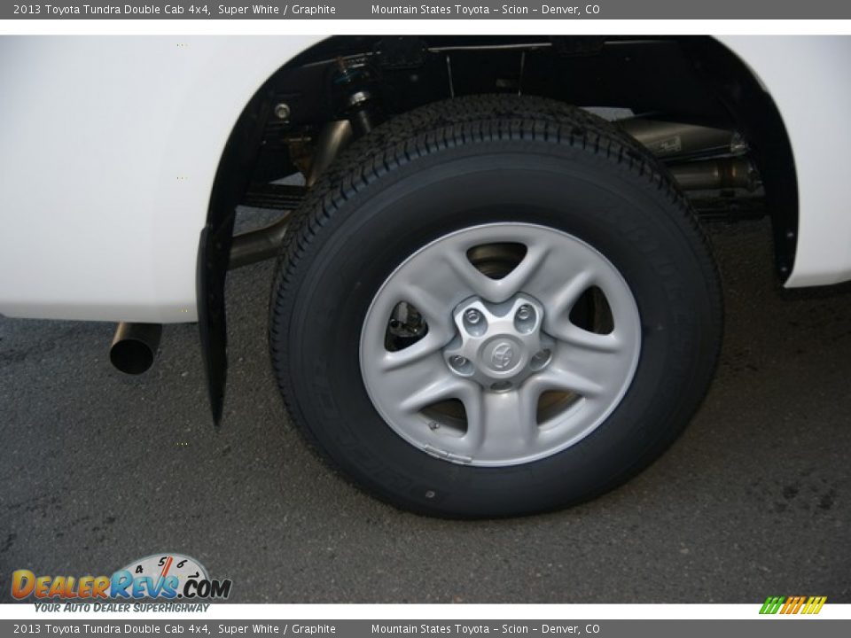 2013 Toyota Tundra Double Cab 4x4 Super White / Graphite Photo #9