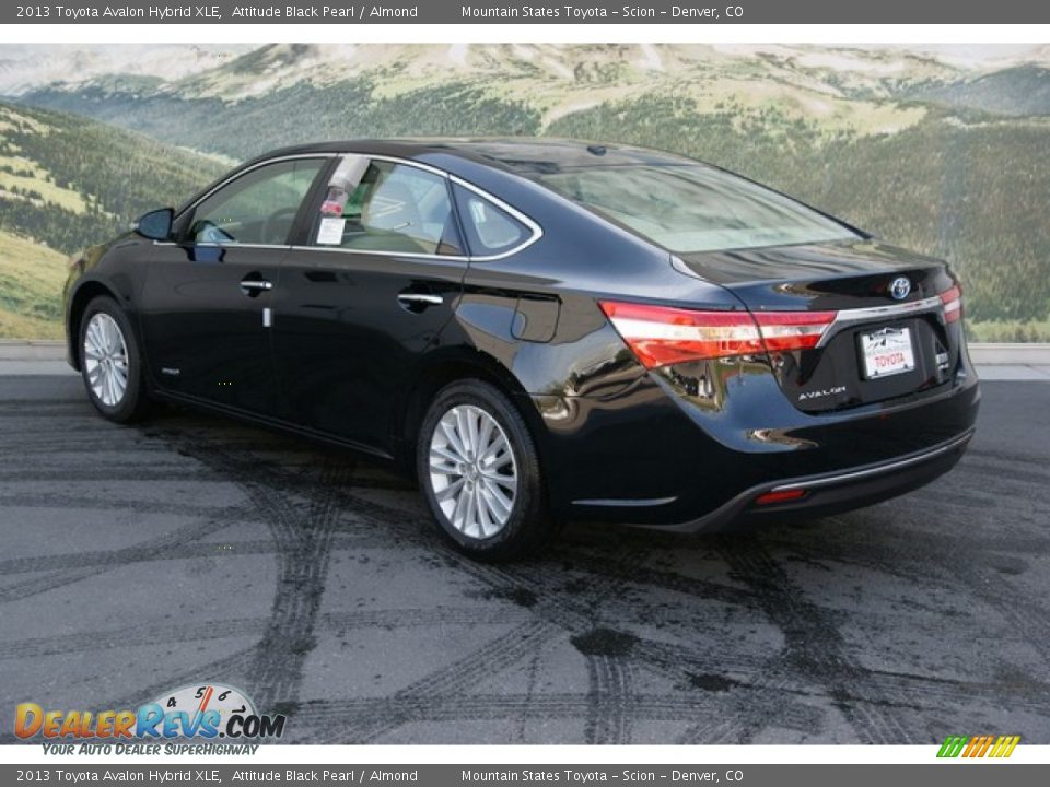 2013 Toyota Avalon Hybrid XLE Attitude Black Pearl / Almond Photo #2