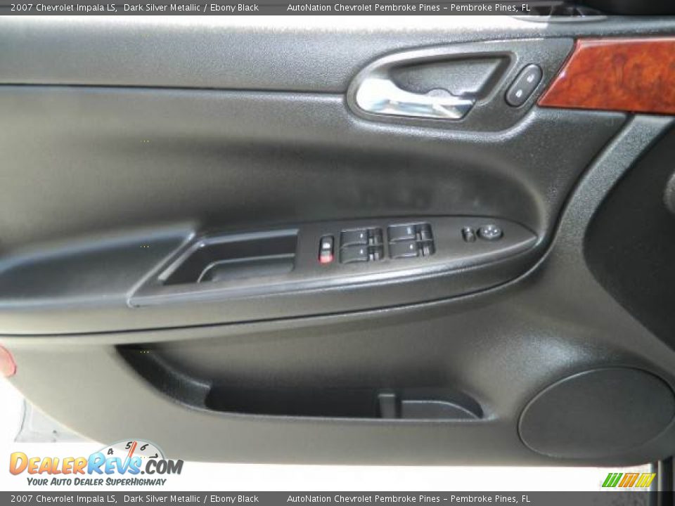 2007 Chevrolet Impala LS Dark Silver Metallic / Ebony Black Photo #15