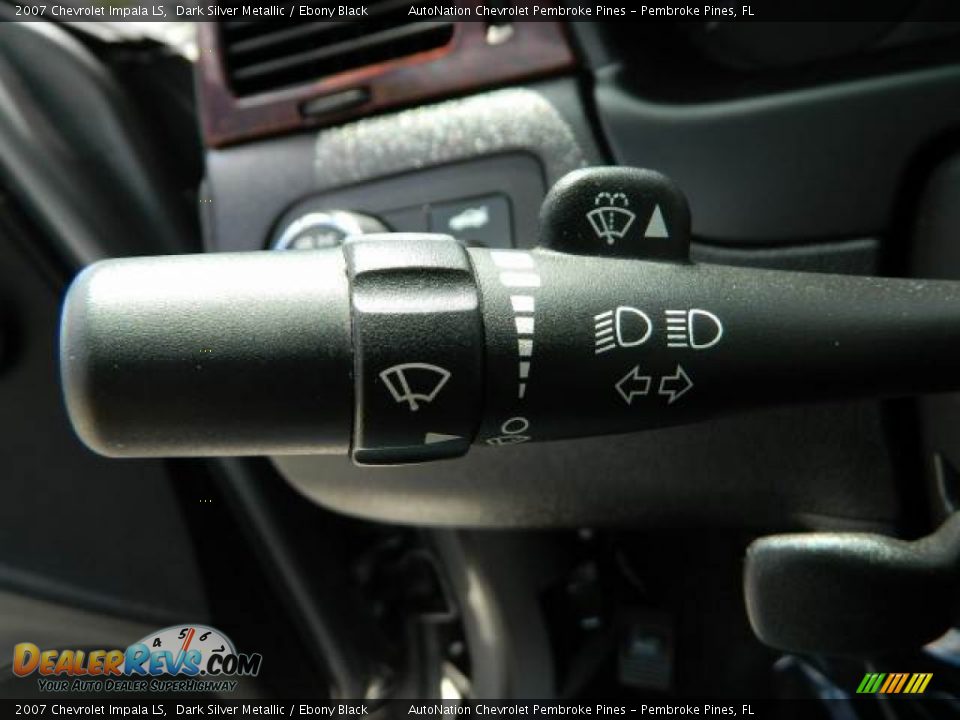 Controls of 2007 Chevrolet Impala LS Photo #21