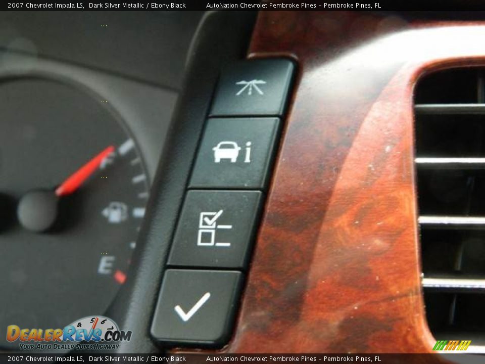 2007 Chevrolet Impala LS Dark Silver Metallic / Ebony Black Photo #23