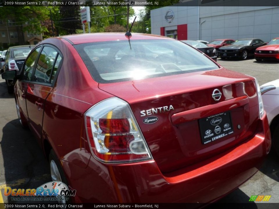 2009 Nissan Sentra 2.0 Red Brick / Charcoal Photo #4