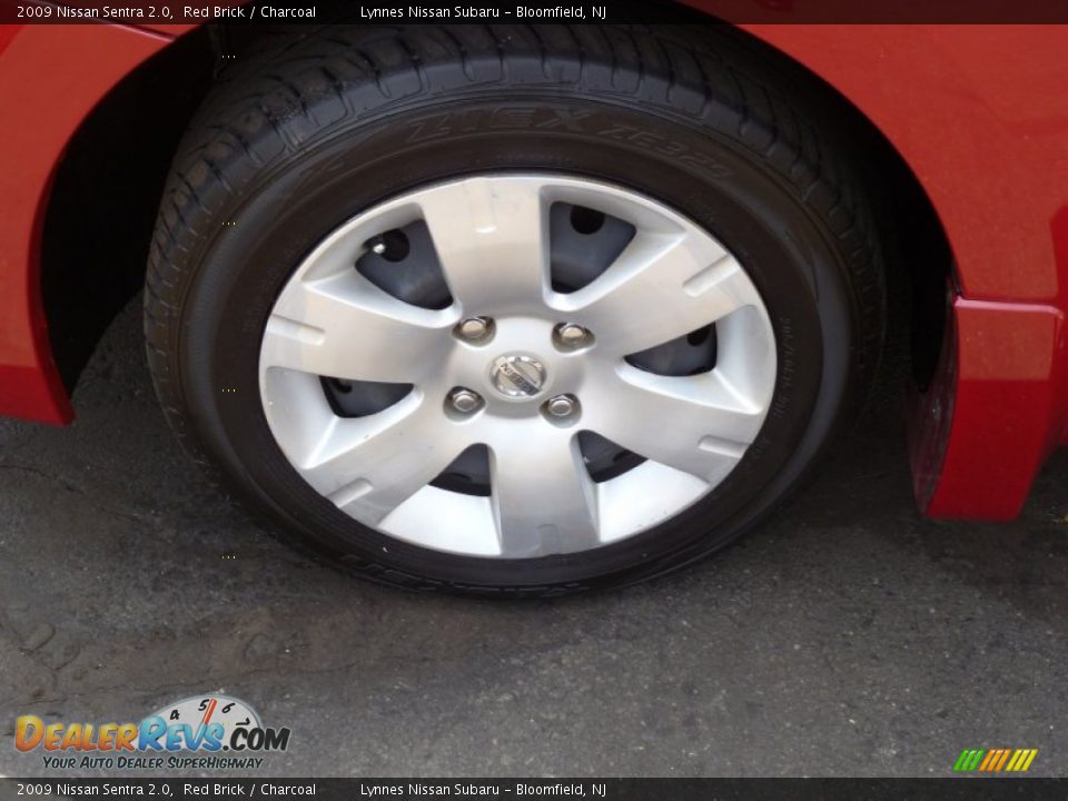 2009 Nissan Sentra 2.0 Red Brick / Charcoal Photo #8