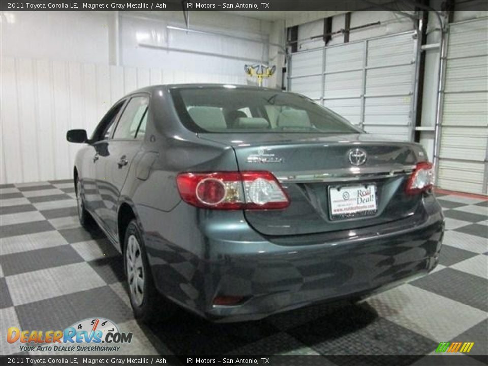 2011 Toyota Corolla LE Magnetic Gray Metallic / Ash Photo #5