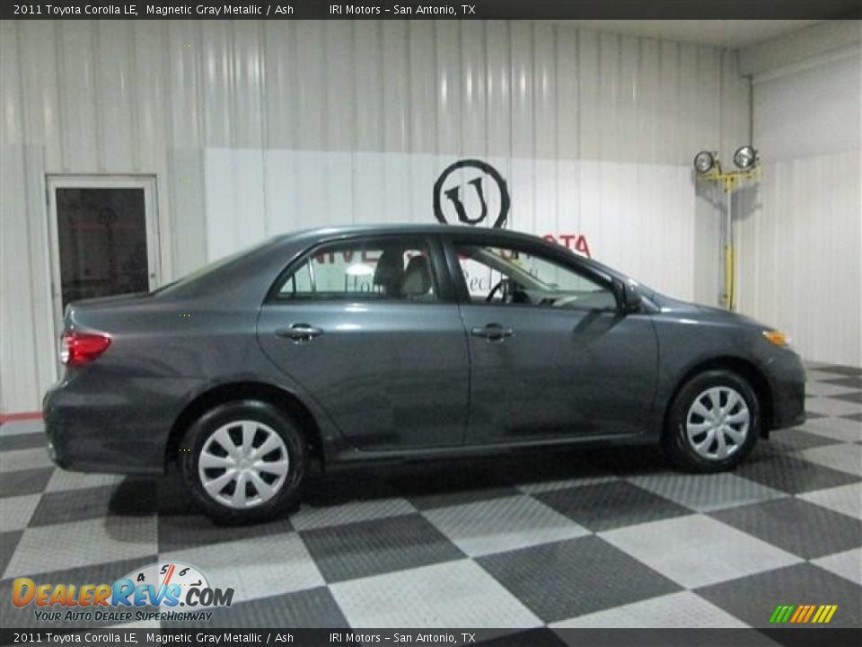 2011 Toyota Corolla LE Magnetic Gray Metallic / Ash Photo #7