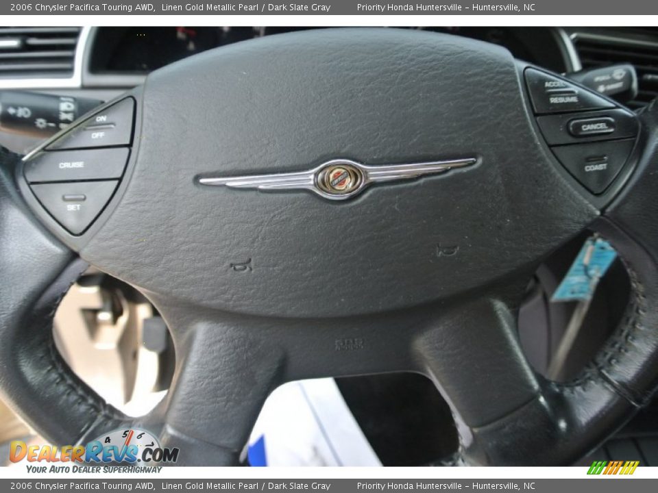 2006 Chrysler Pacifica Touring AWD Linen Gold Metallic Pearl / Dark Slate Gray Photo #17