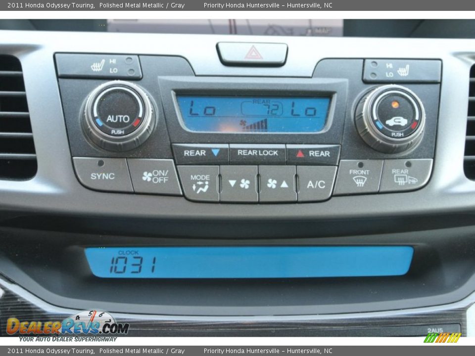 2011 Honda Odyssey Touring Polished Metal Metallic / Gray Photo #15