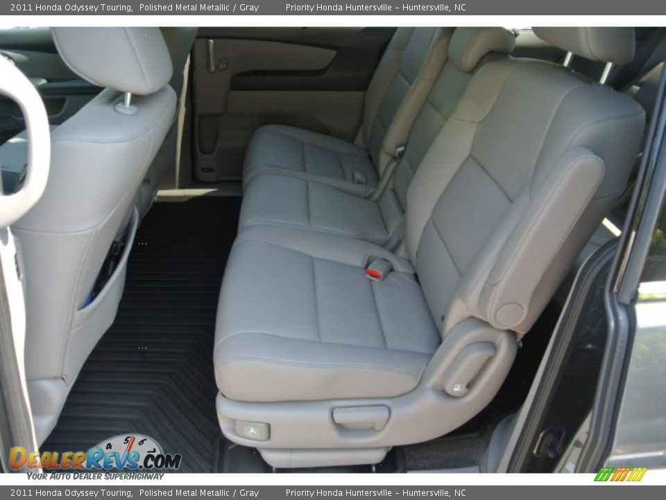 2011 Honda Odyssey Touring Polished Metal Metallic / Gray Photo #19
