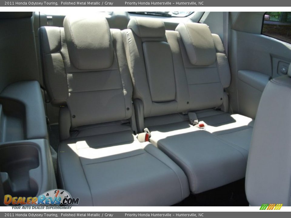 2011 Honda Odyssey Touring Polished Metal Metallic / Gray Photo #22
