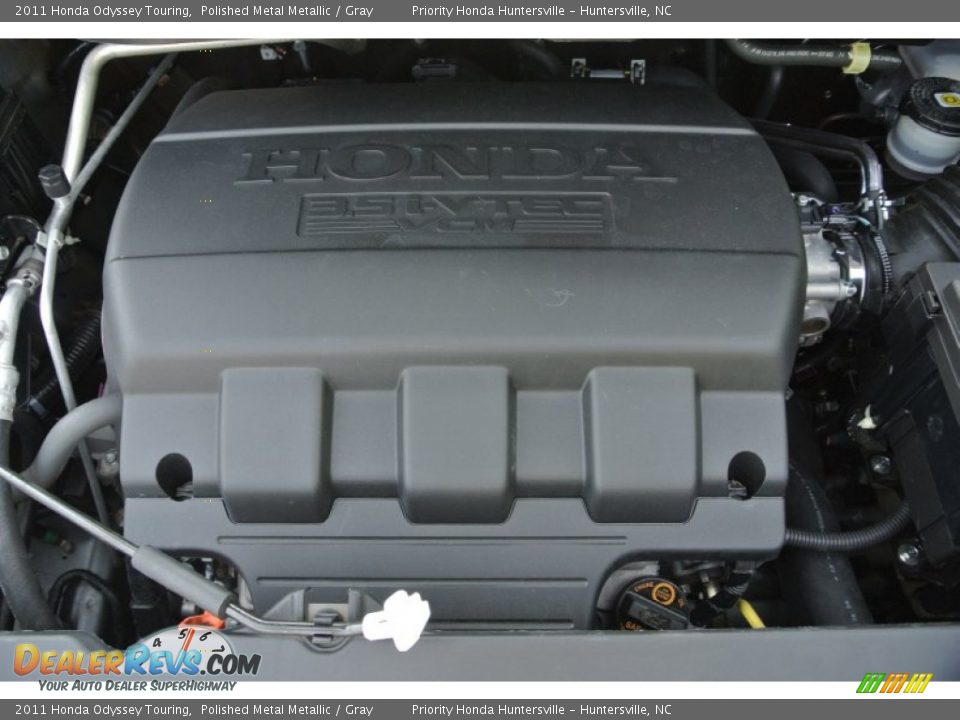 2011 Honda Odyssey Touring Polished Metal Metallic / Gray Photo #26