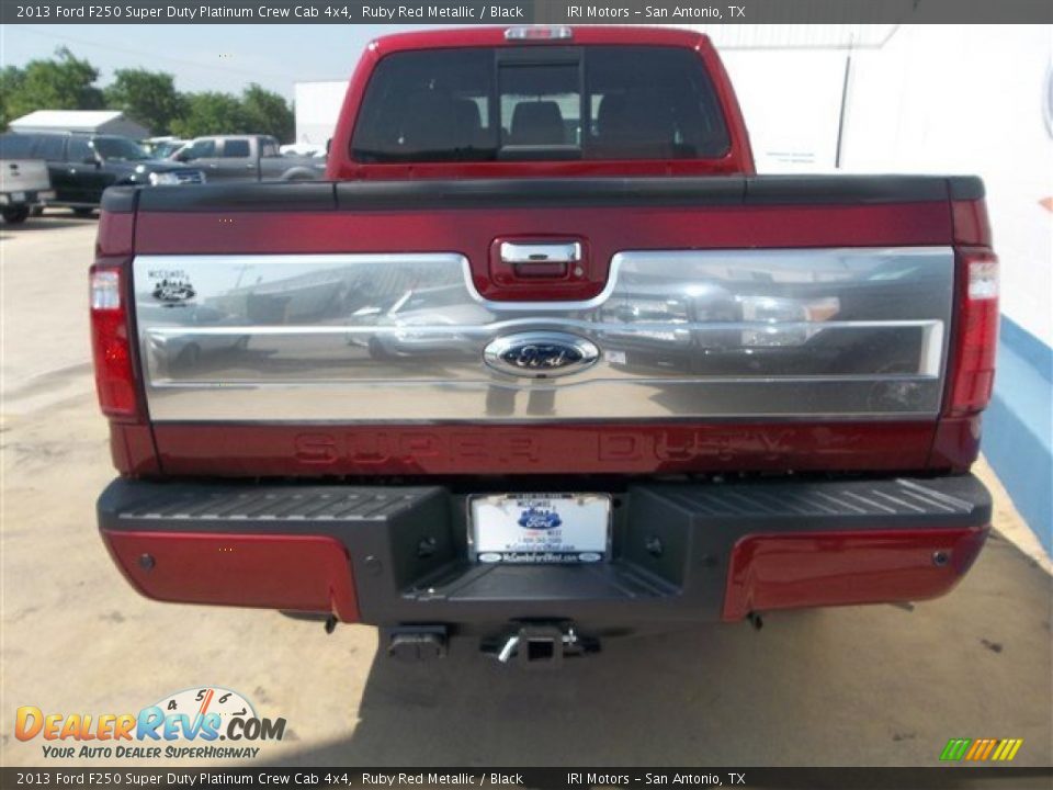 2013 Ford F250 Super Duty Platinum Crew Cab 4x4 Ruby Red Metallic / Black Photo #10