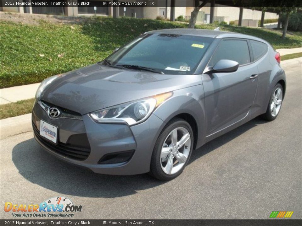 2013 Hyundai Veloster Triathlon Gray / Black Photo #1