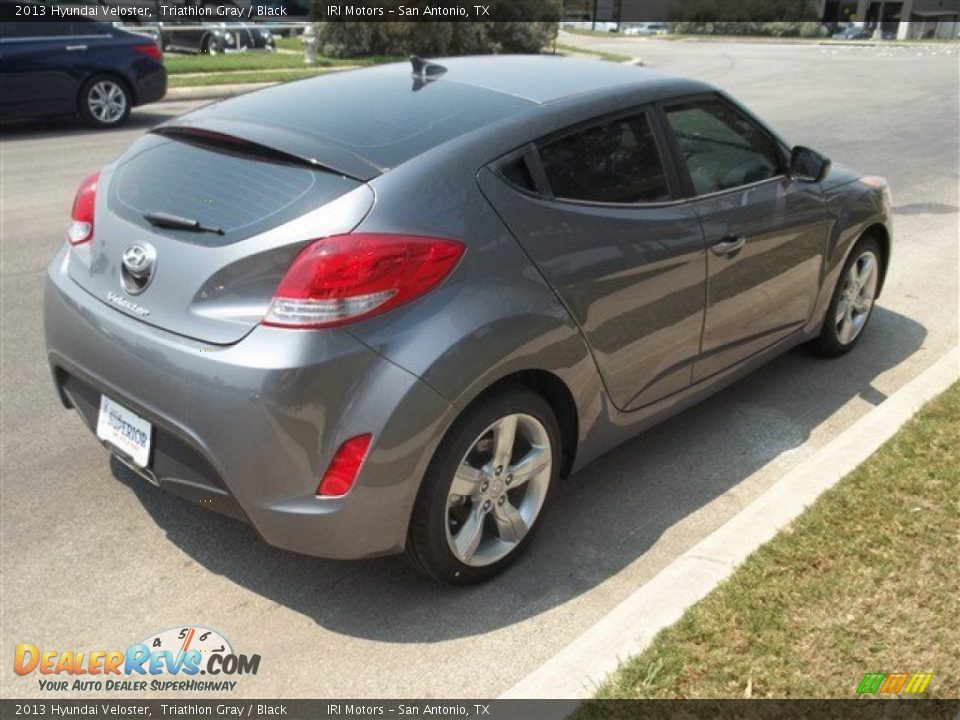 2013 Hyundai Veloster Triathlon Gray / Black Photo #3