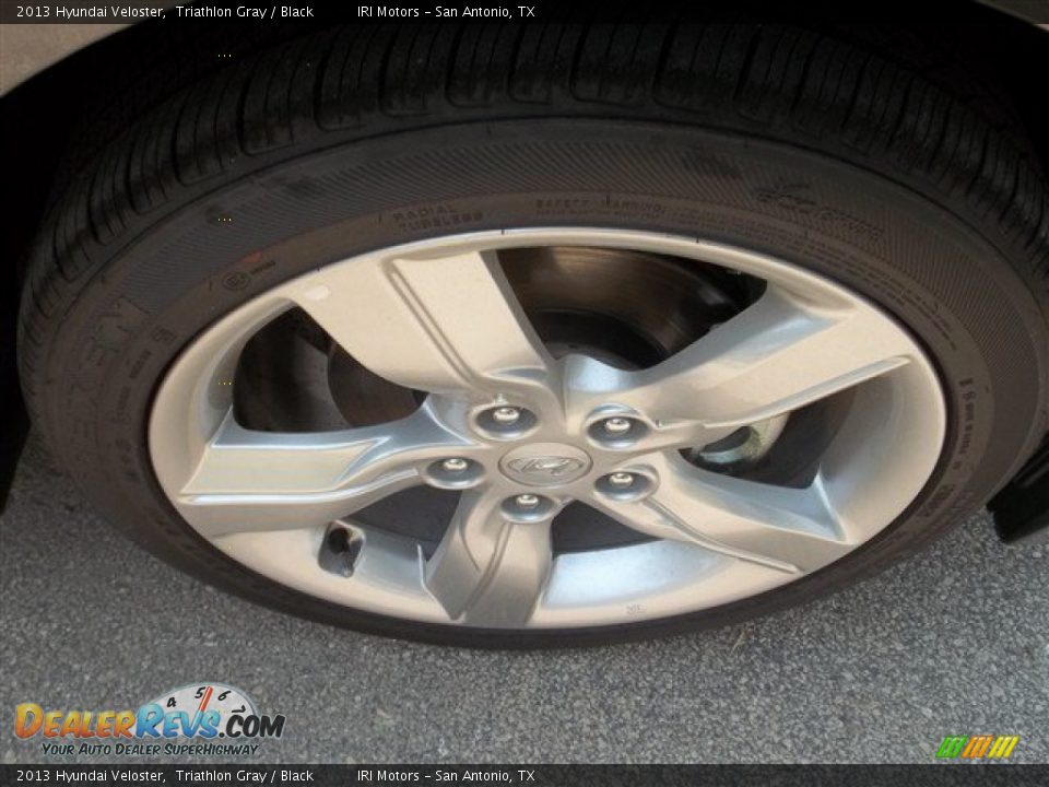 2013 Hyundai Veloster Triathlon Gray / Black Photo #5