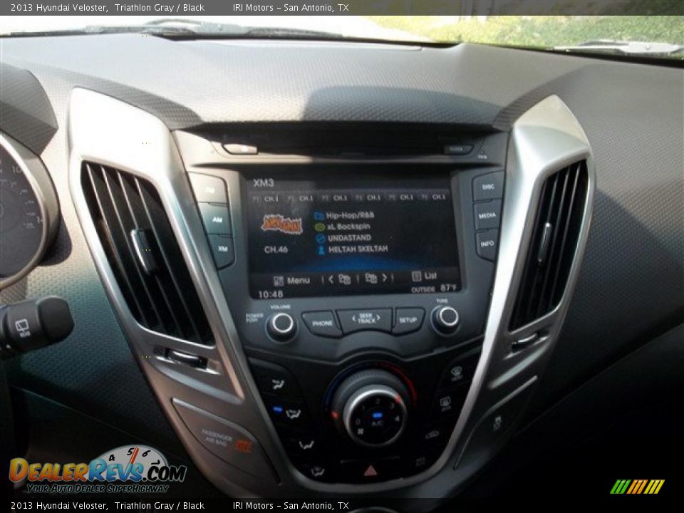 2013 Hyundai Veloster Triathlon Gray / Black Photo #8