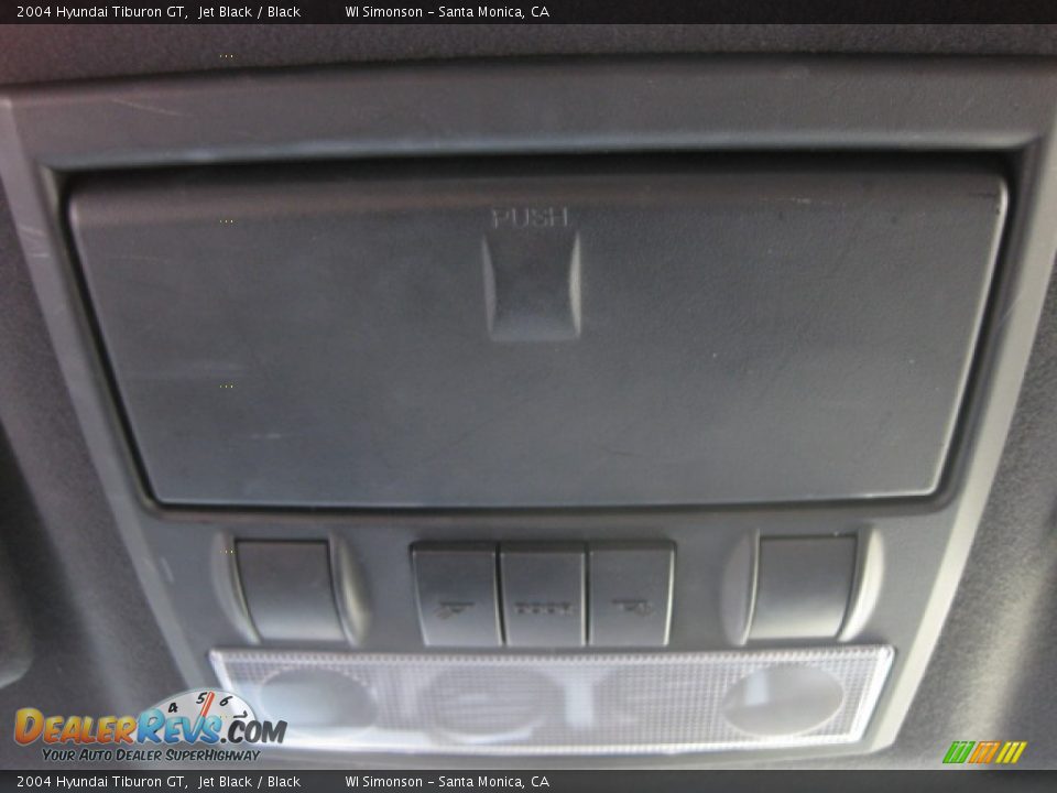 2004 Hyundai Tiburon GT Jet Black / Black Photo #15
