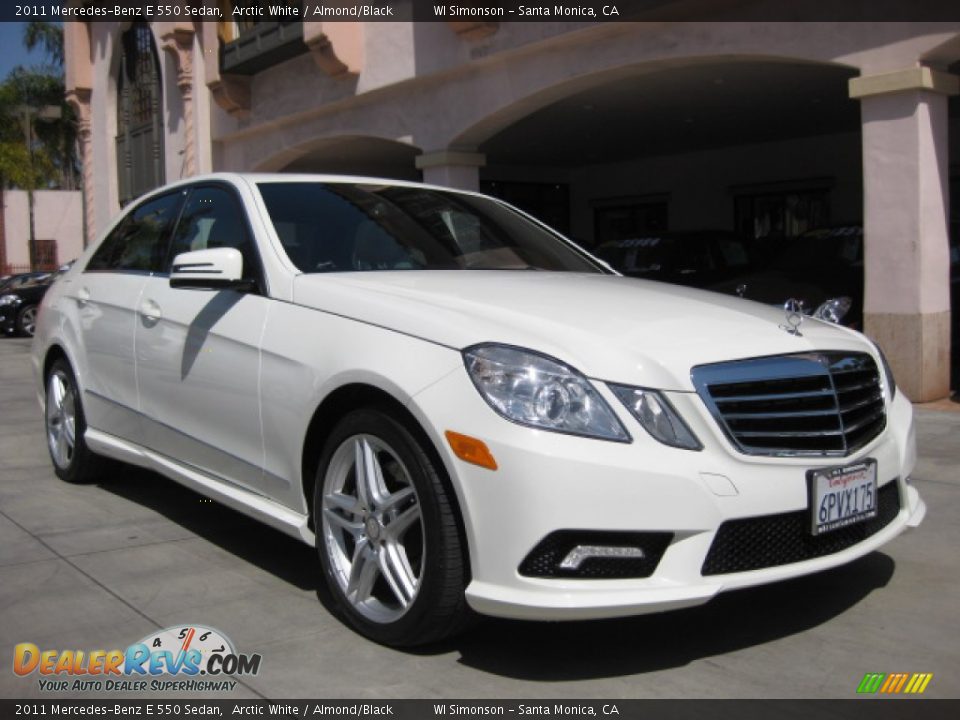 2011 Mercedes-Benz E 550 Sedan Arctic White / Almond/Black Photo #1