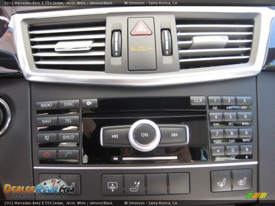 2011 Mercedes-Benz E 550 Sedan Arctic White / Almond/Black Photo #14