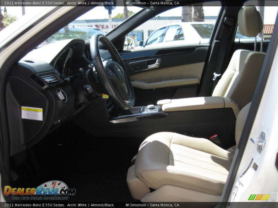 2011 Mercedes-Benz E 550 Sedan Arctic White / Almond/Black Photo #18