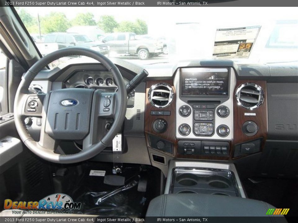 2013 Ford F250 Super Duty Lariat Crew Cab 4x4 Ingot Silver Metallic / Black Photo #31