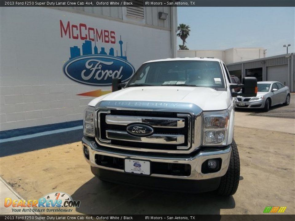 2013 Ford F250 Super Duty Lariat Crew Cab 4x4 Oxford White / Black Photo #2