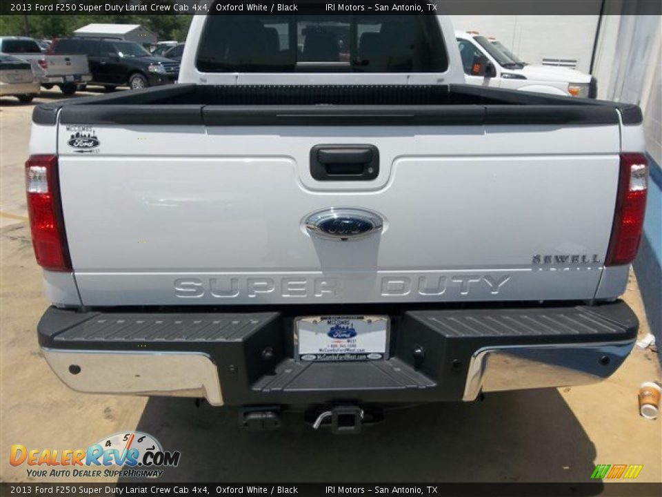 2013 Ford F250 Super Duty Lariat Crew Cab 4x4 Oxford White / Black Photo #9