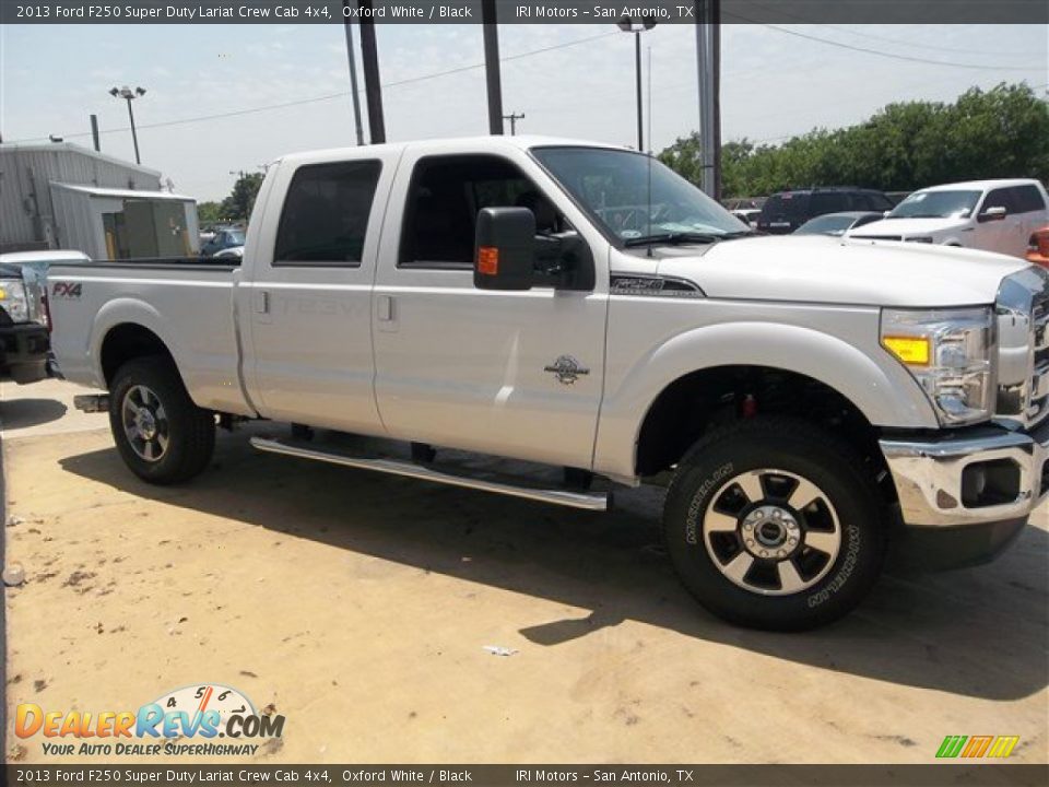 2013 Ford F250 Super Duty Lariat Crew Cab 4x4 Oxford White / Black Photo #12