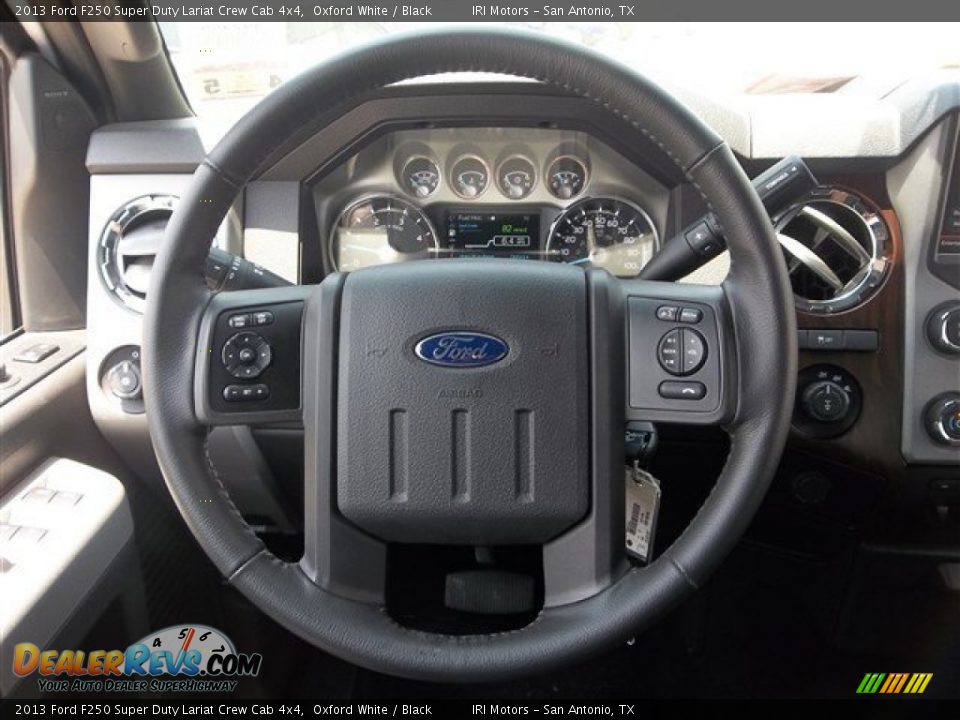 2013 Ford F250 Super Duty Lariat Crew Cab 4x4 Oxford White / Black Photo #36
