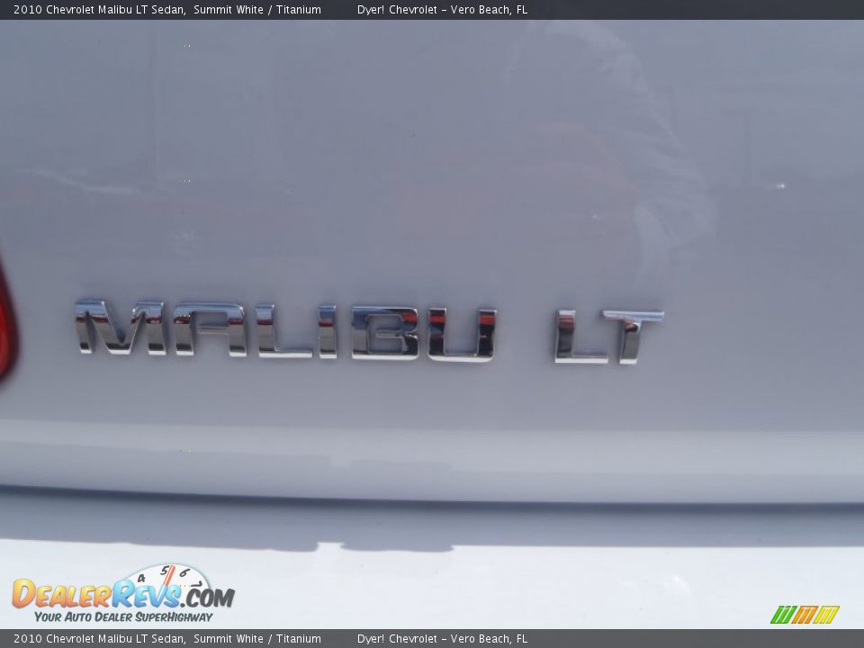 2010 Chevrolet Malibu LT Sedan Summit White / Titanium Photo #5