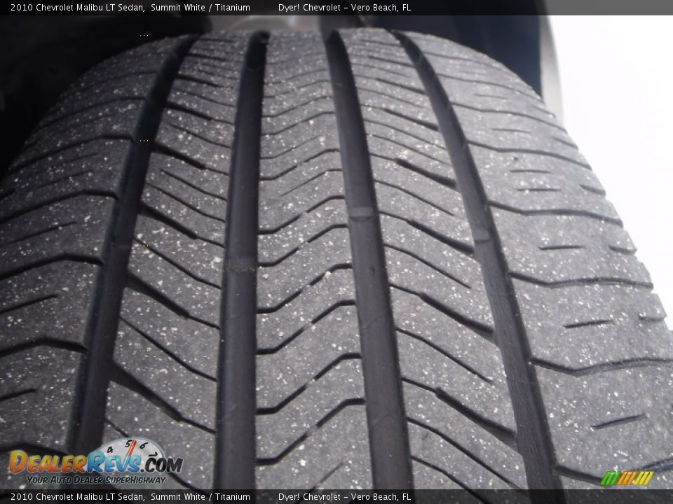 2010 Chevrolet Malibu LT Sedan Summit White / Titanium Photo #9
