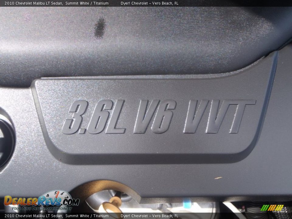 2010 Chevrolet Malibu LT Sedan Summit White / Titanium Photo #11
