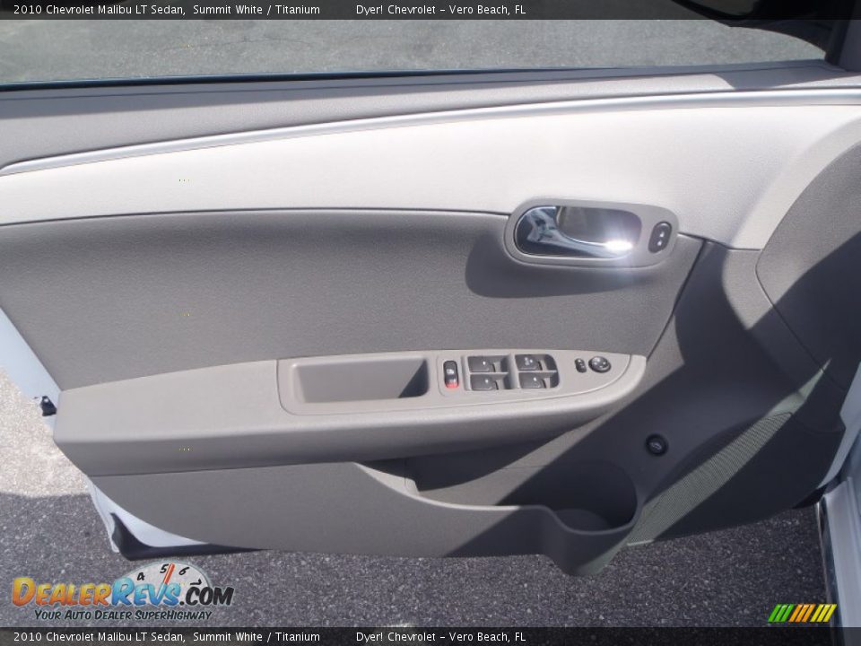 2010 Chevrolet Malibu LT Sedan Summit White / Titanium Photo #12