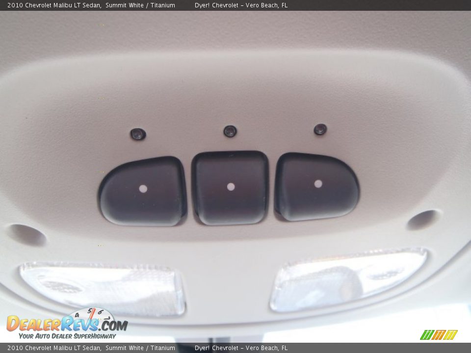 2010 Chevrolet Malibu LT Sedan Summit White / Titanium Photo #19