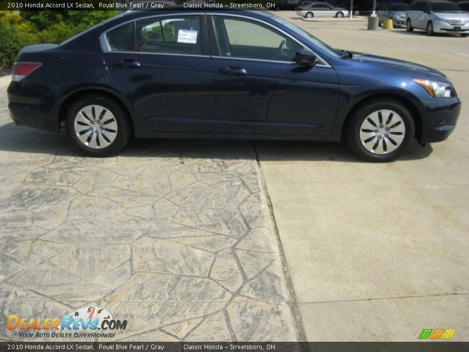 2010 Honda Accord LX Sedan Royal Blue Pearl / Gray Photo #4