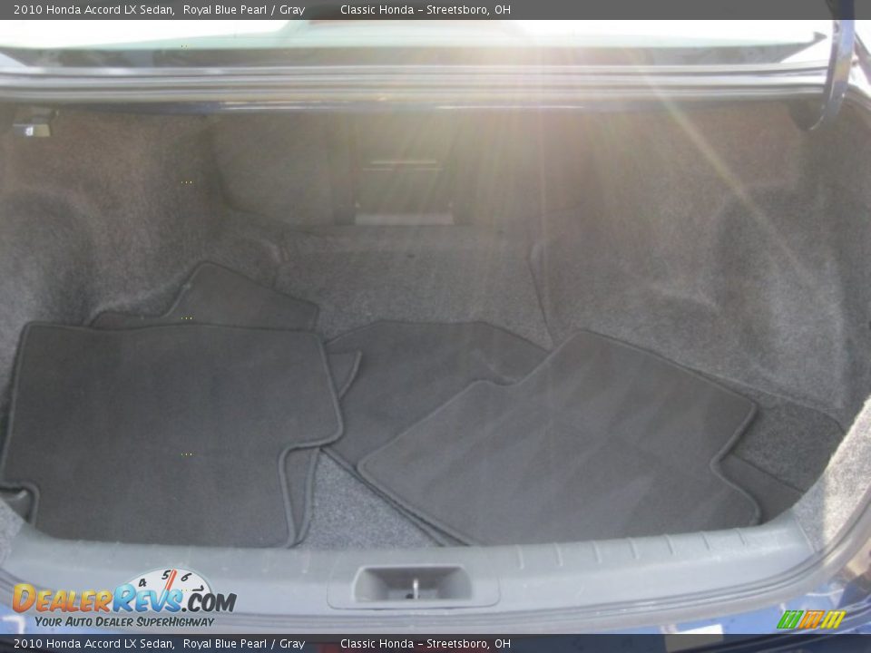 2010 Honda Accord LX Sedan Royal Blue Pearl / Gray Photo #29
