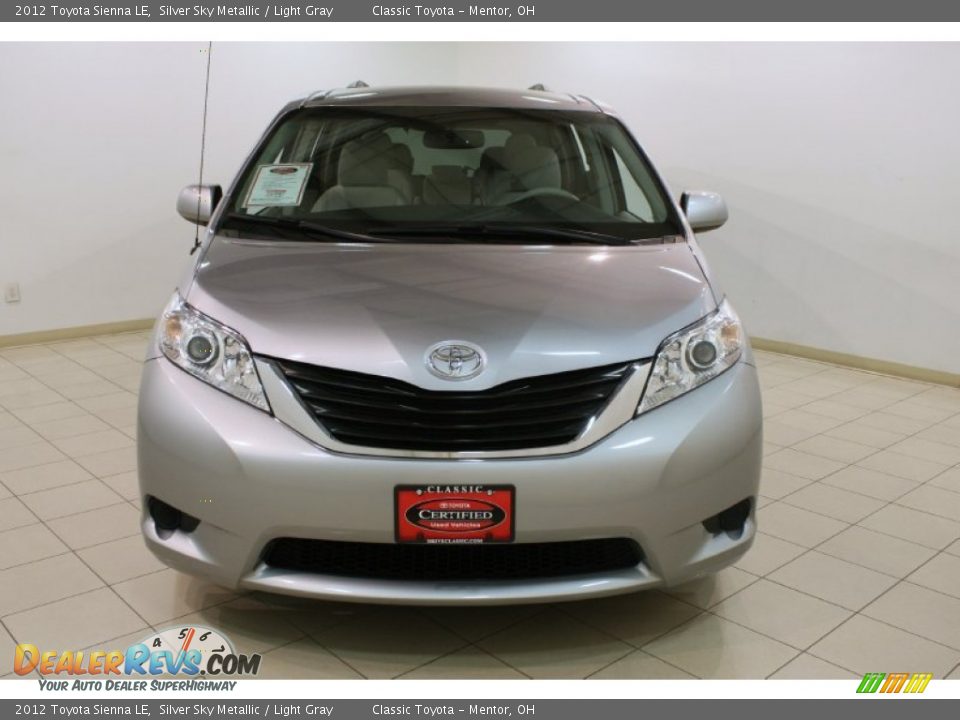 2012 Toyota Sienna LE Silver Sky Metallic / Light Gray Photo #2
