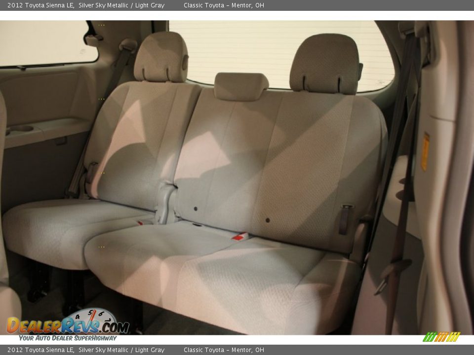 2012 Toyota Sienna LE Silver Sky Metallic / Light Gray Photo #14
