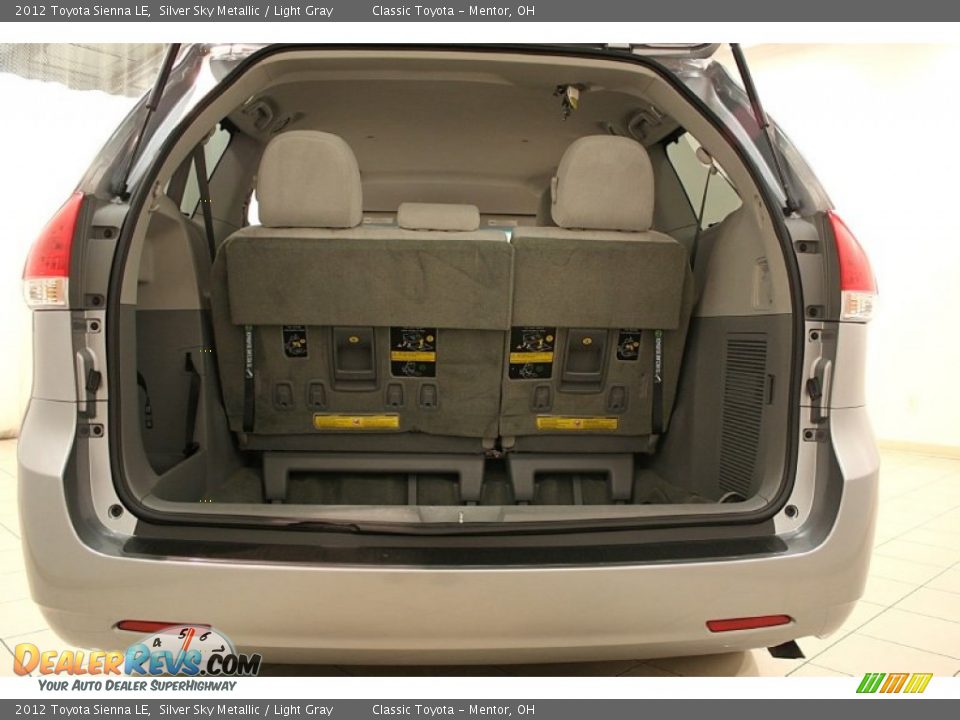 2012 Toyota Sienna LE Silver Sky Metallic / Light Gray Photo #15
