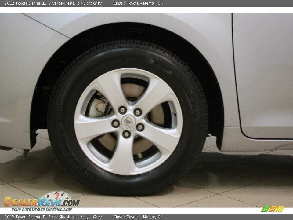 2012 Toyota Sienna LE Silver Sky Metallic / Light Gray Photo #17