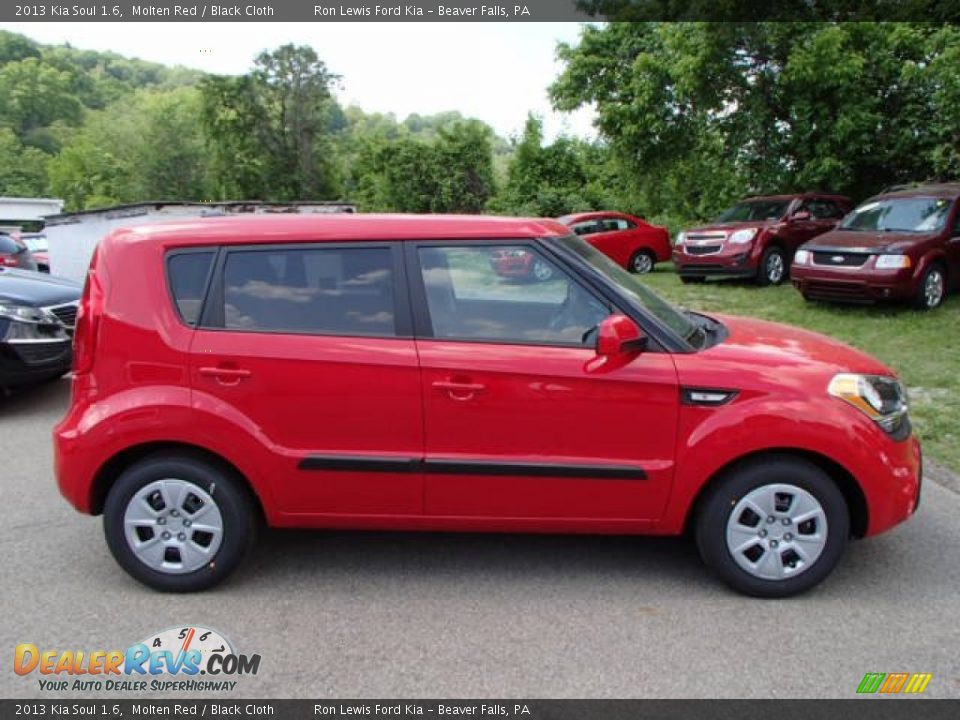 2013 Kia Soul 1.6 Molten Red / Black Cloth Photo #1
