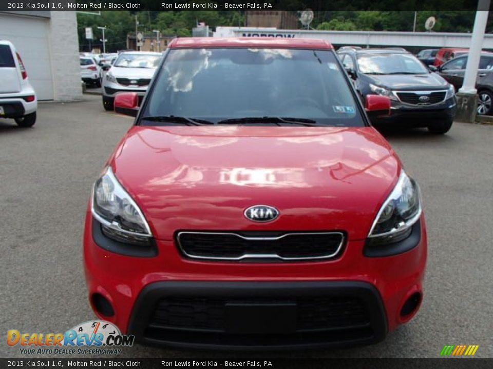 2013 Kia Soul 1.6 Molten Red / Black Cloth Photo #3