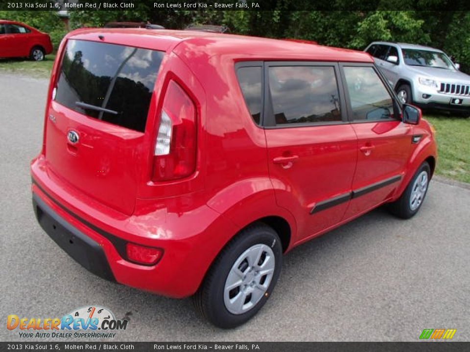 2013 Kia Soul 1.6 Molten Red / Black Cloth Photo #8