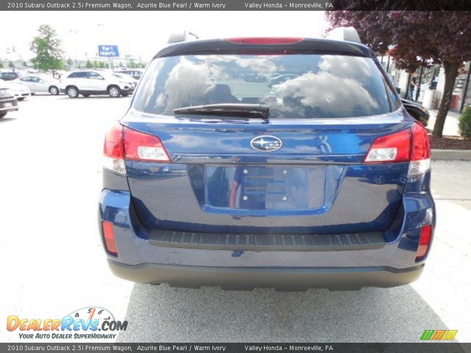 2010 Subaru Outback 2.5i Premium Wagon Azurite Blue Pearl / Warm Ivory Photo #4