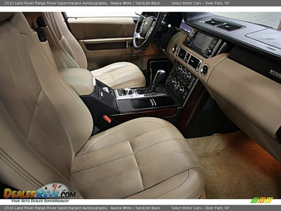 2010 Land Rover Range Rover Supercharged Autobiography Alaska White / Sand/Jet Black Photo #11