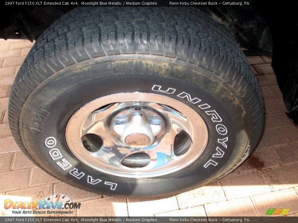 1997 Ford F150 XLT Extended Cab 4x4 Moonlight Blue Metallic / Medium Graphite Photo #4
