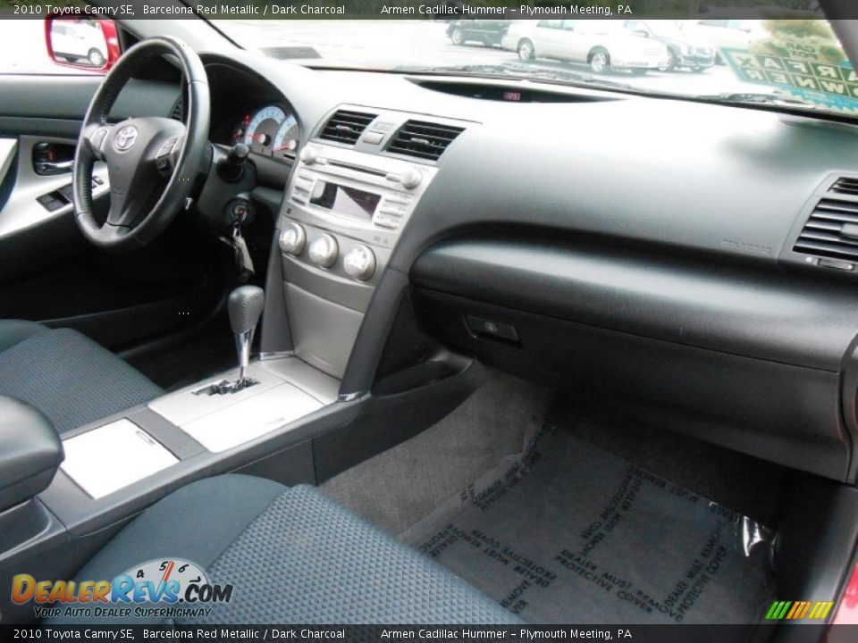 2010 Toyota Camry SE Barcelona Red Metallic / Dark Charcoal Photo #12