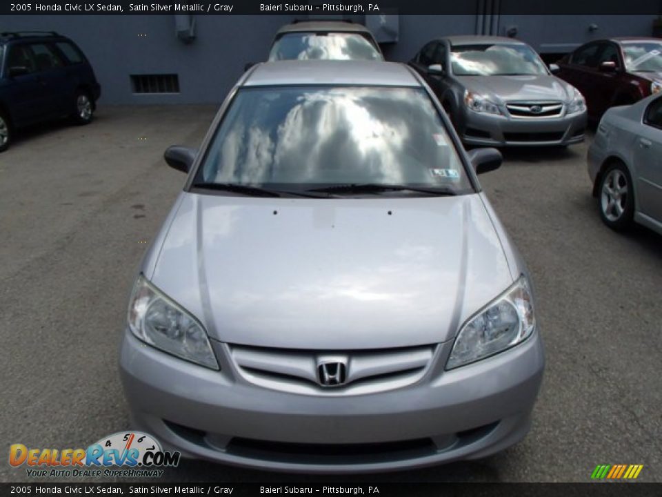2005 Honda Civic LX Sedan Satin Silver Metallic / Gray Photo #2