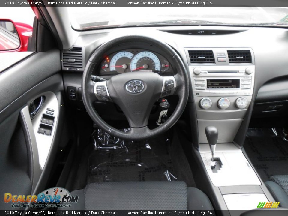 2010 Toyota Camry SE Barcelona Red Metallic / Dark Charcoal Photo #19