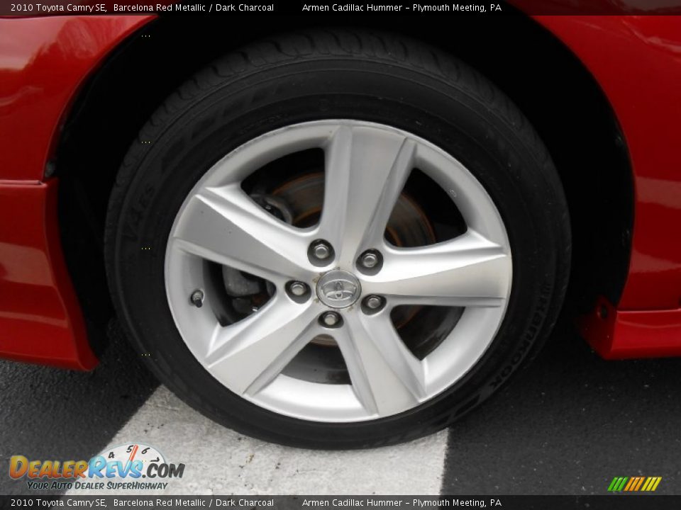 2010 Toyota Camry SE Barcelona Red Metallic / Dark Charcoal Photo #21